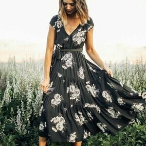 Free People All I Got Tiered Floral Maxi Boho Dress 8 Gray Cap Sleeve V-Neck